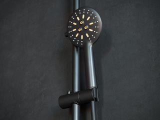 Душевая стойка Laguraty 7005 с изливом чёрный матовый